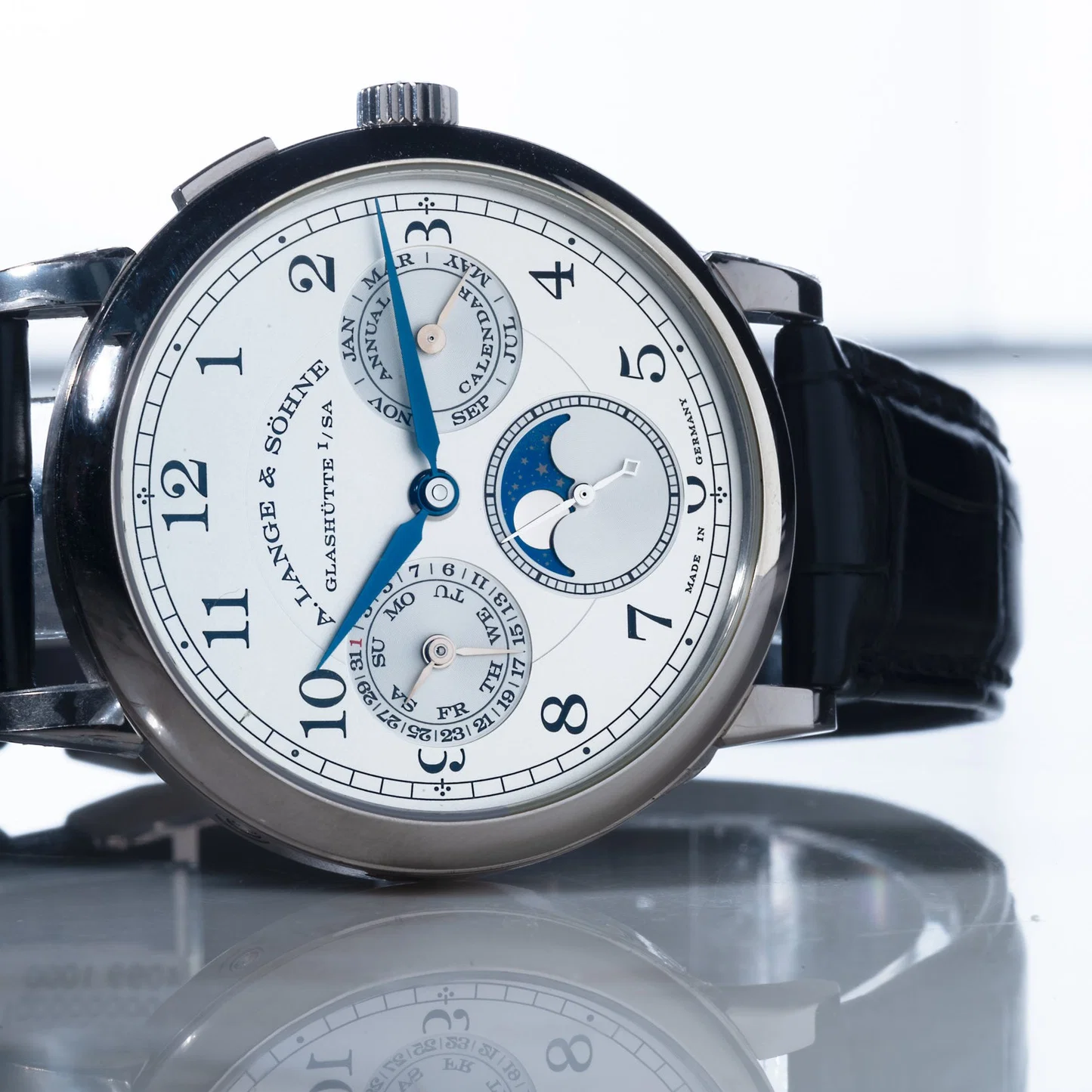 A. Lange & Söhne 1815 Annual Calendar — alternate view