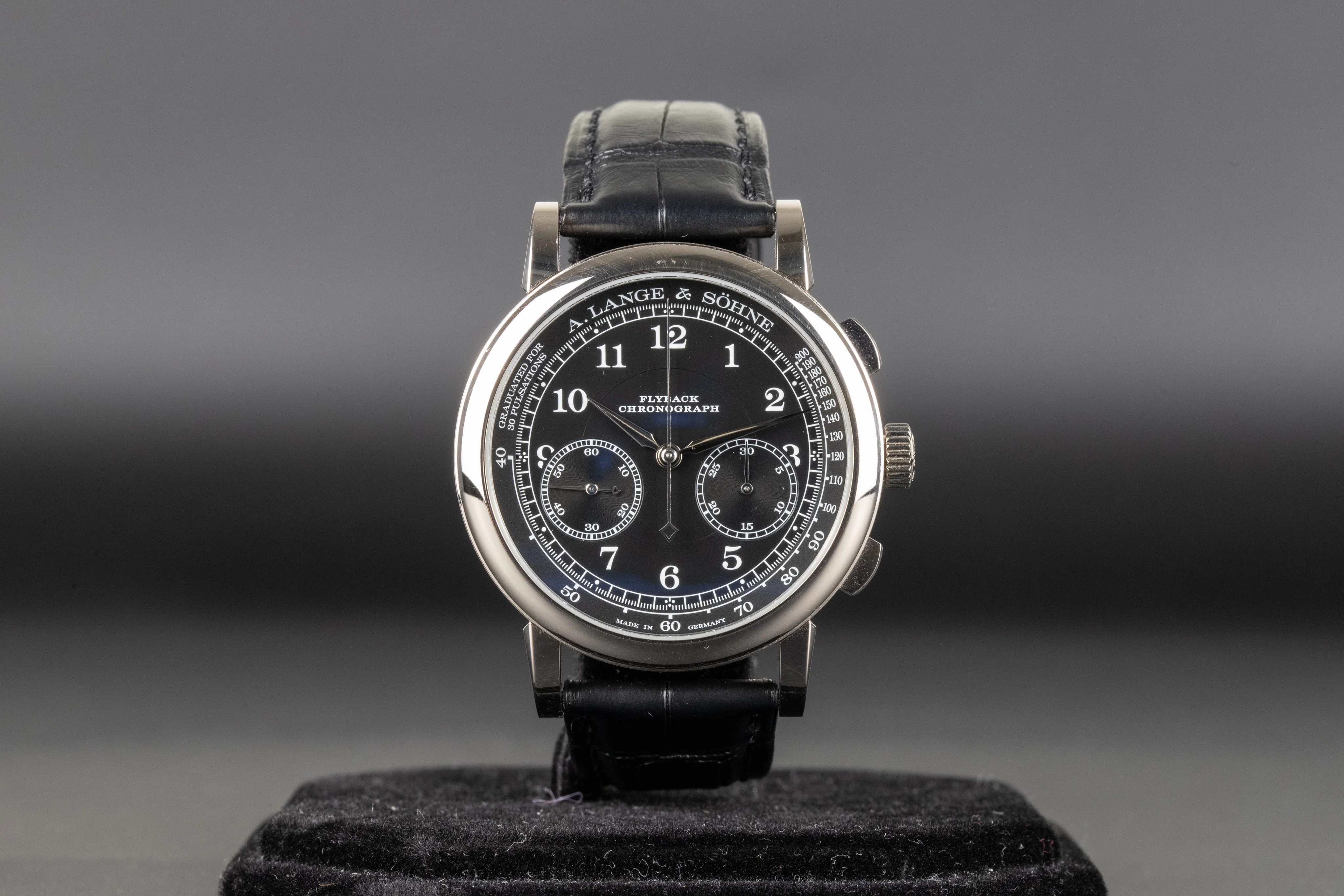 A. Lange & Söhne 1815 Chronograph view 3