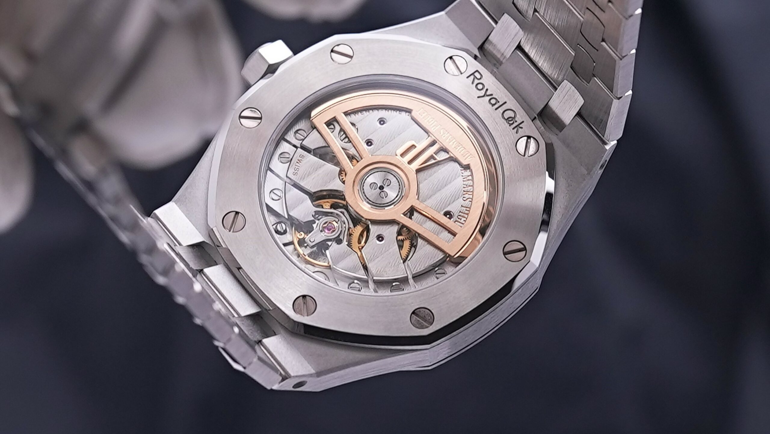 Audemars Piguet Royal Oak Selfwinding view 2