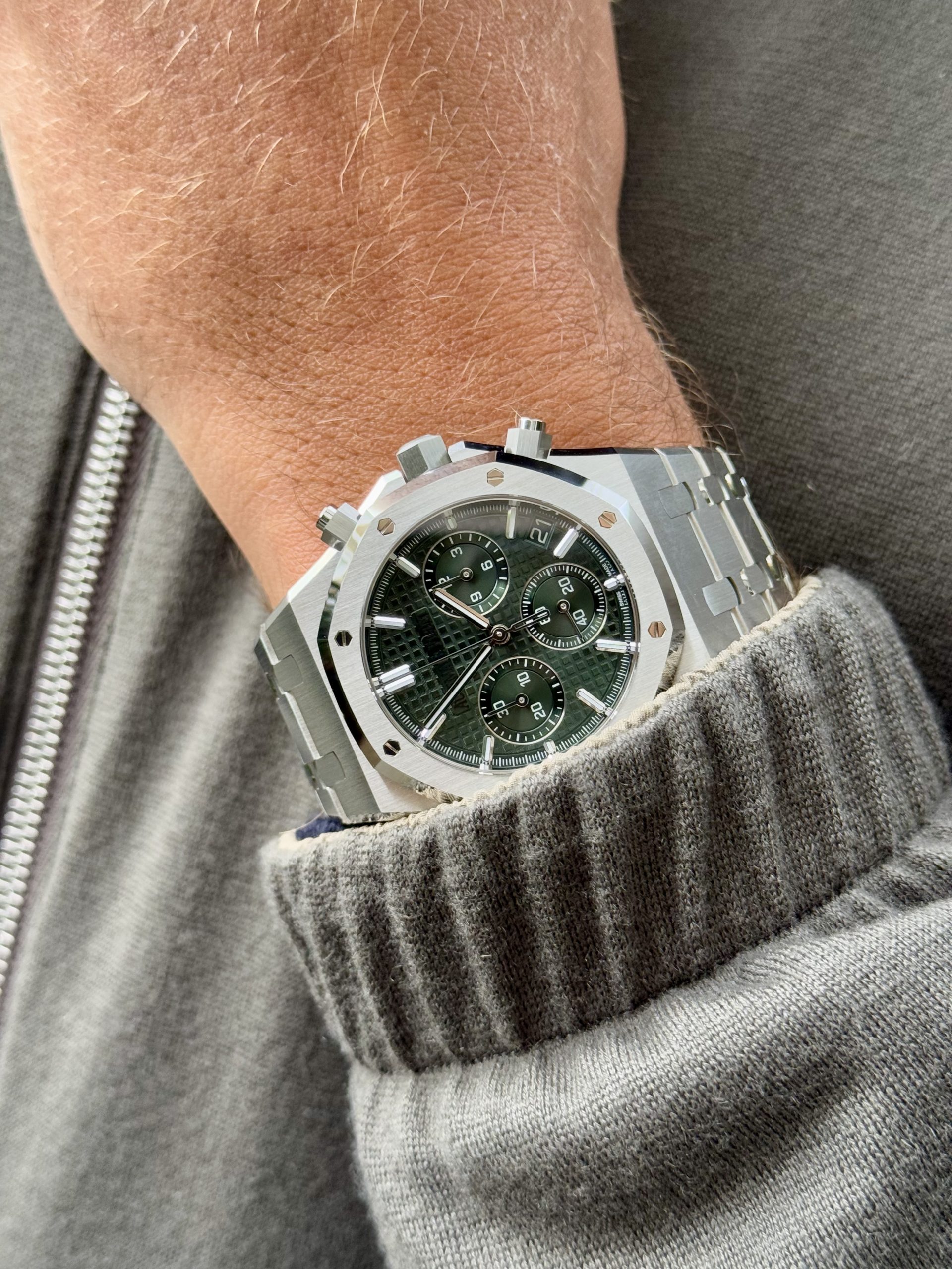 Audemars Piguet Royal Oak Selfwinding view 4