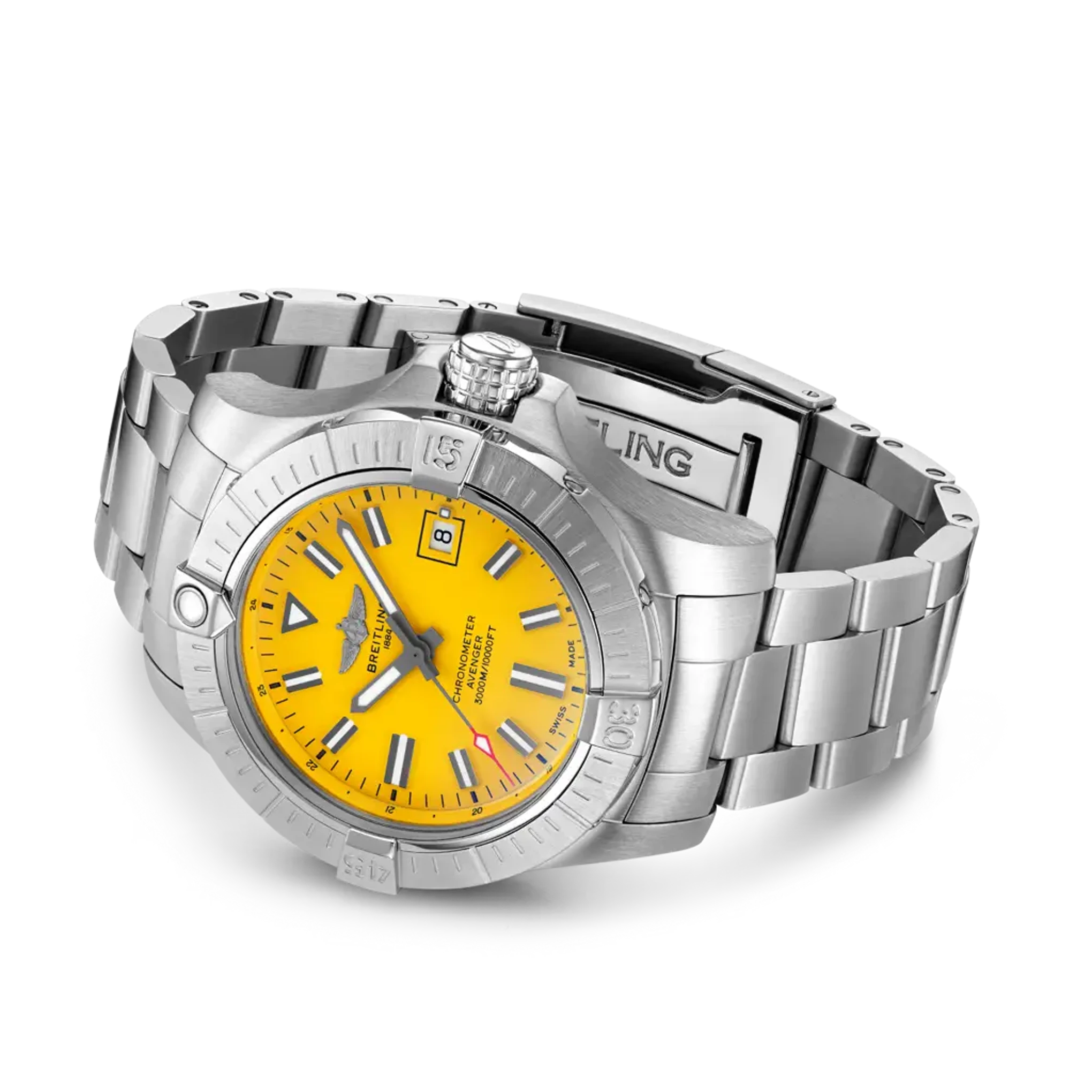Breitling Avenger Automatic 45 view 4