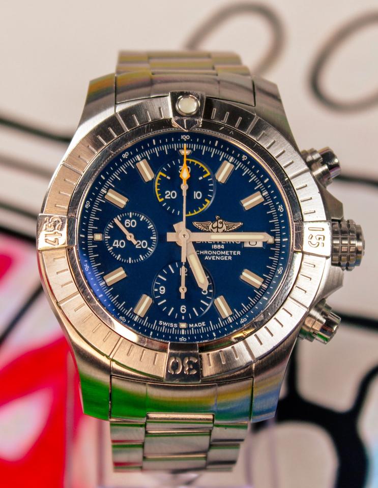 Breitling Avenger Chronograph 45 — alternate view