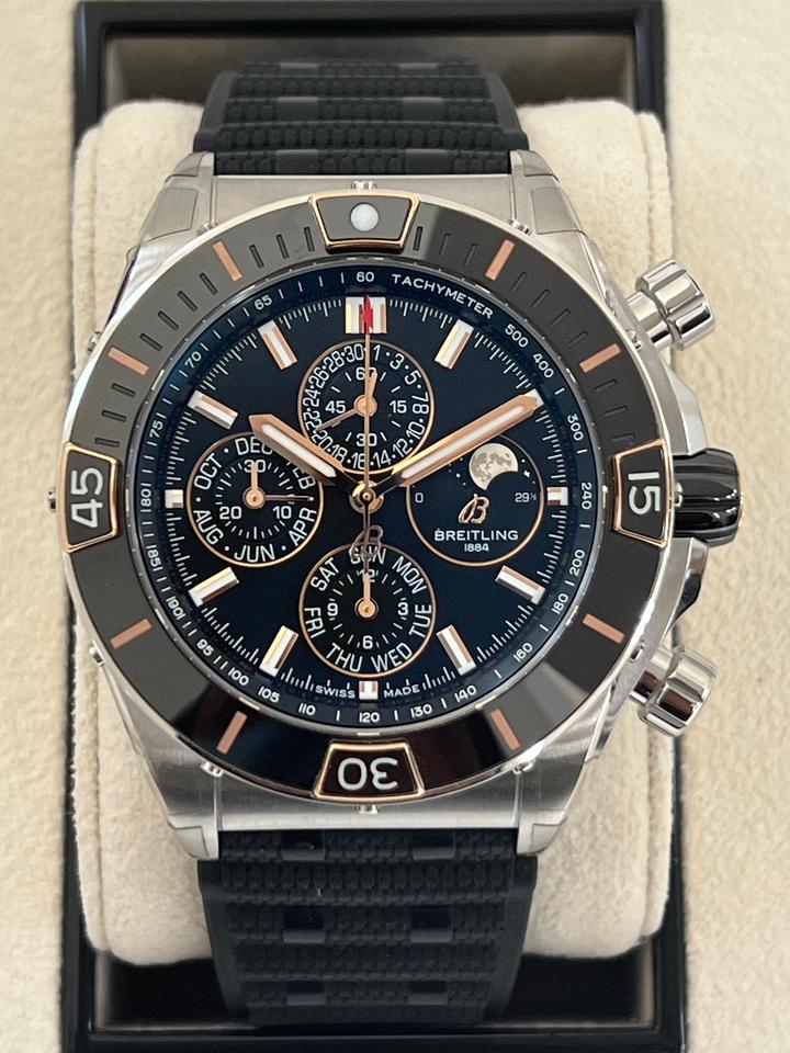Breitling Super Chronomat 44 Four-Year Calendar view 4