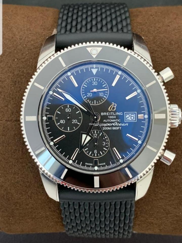 Breitling Superocean Heritage II Chronograph 46 view 4