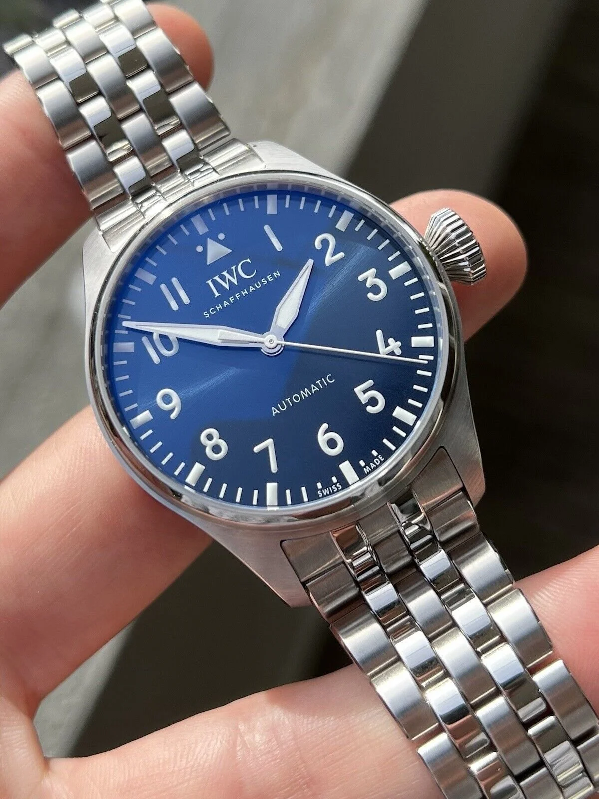 IWC Schaffhausen Big Pilot's Watch 43 view 5