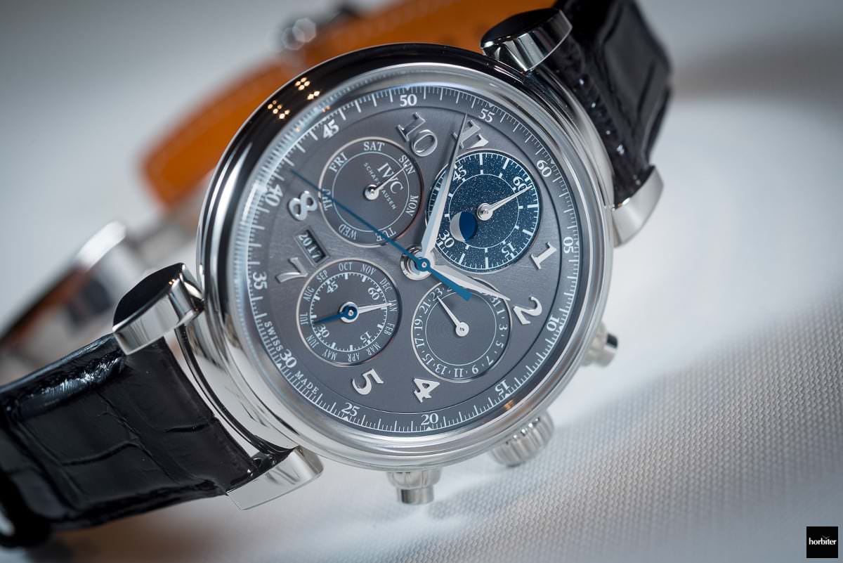 IWC Schaffhausen Da Vinci Perpetual Calendar Chronograph view 4