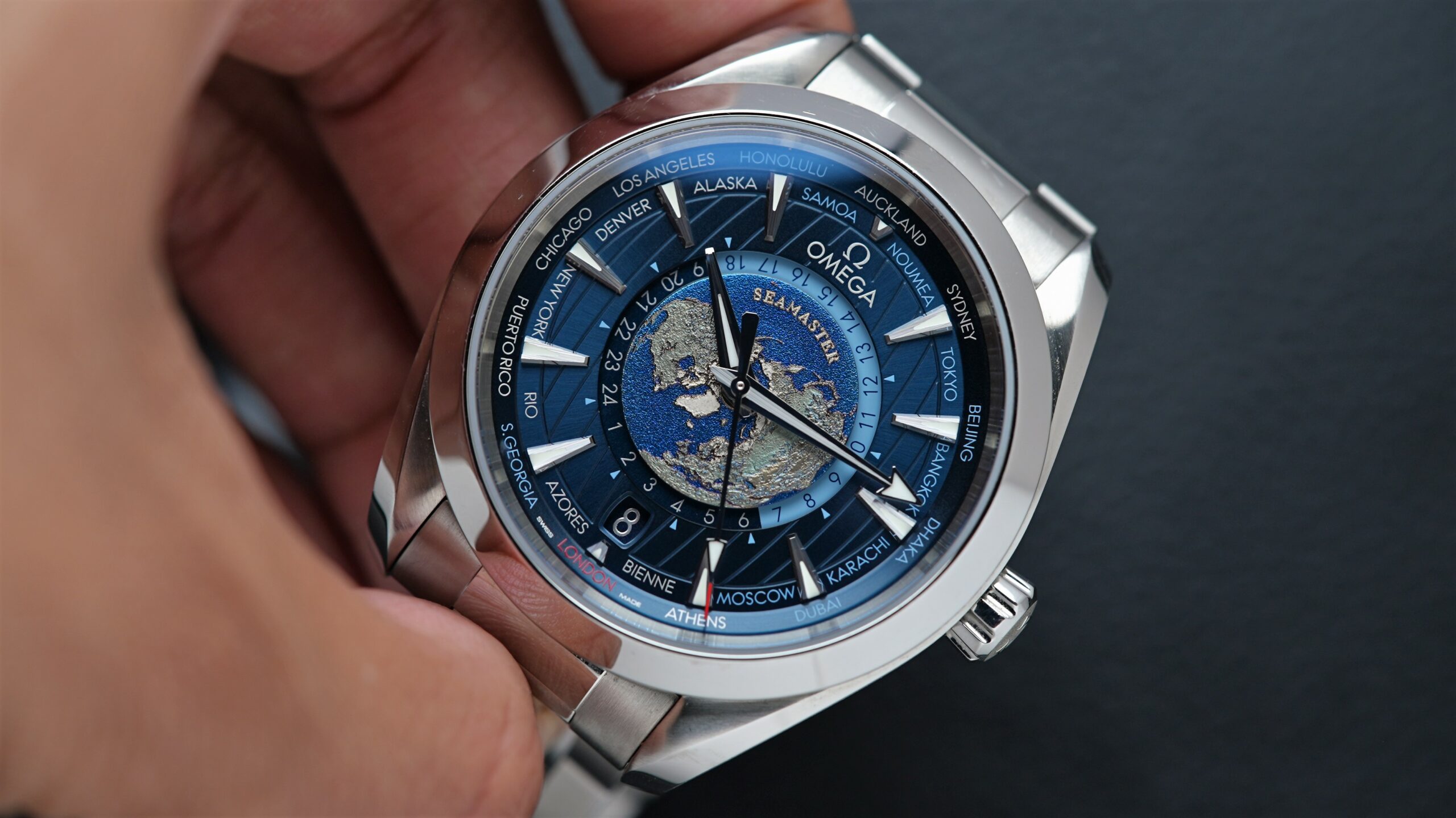 Omega Seamaster Aqua Terra GMT Worldtimer view 5