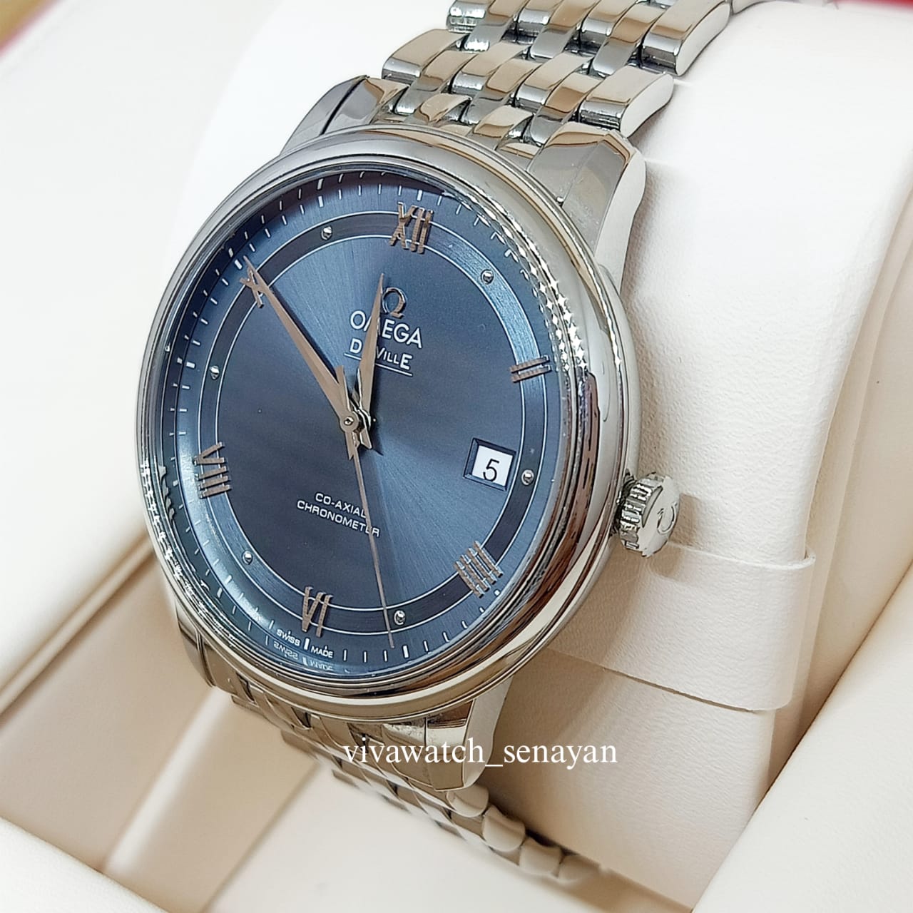 Omega De Ville Prestige view 3