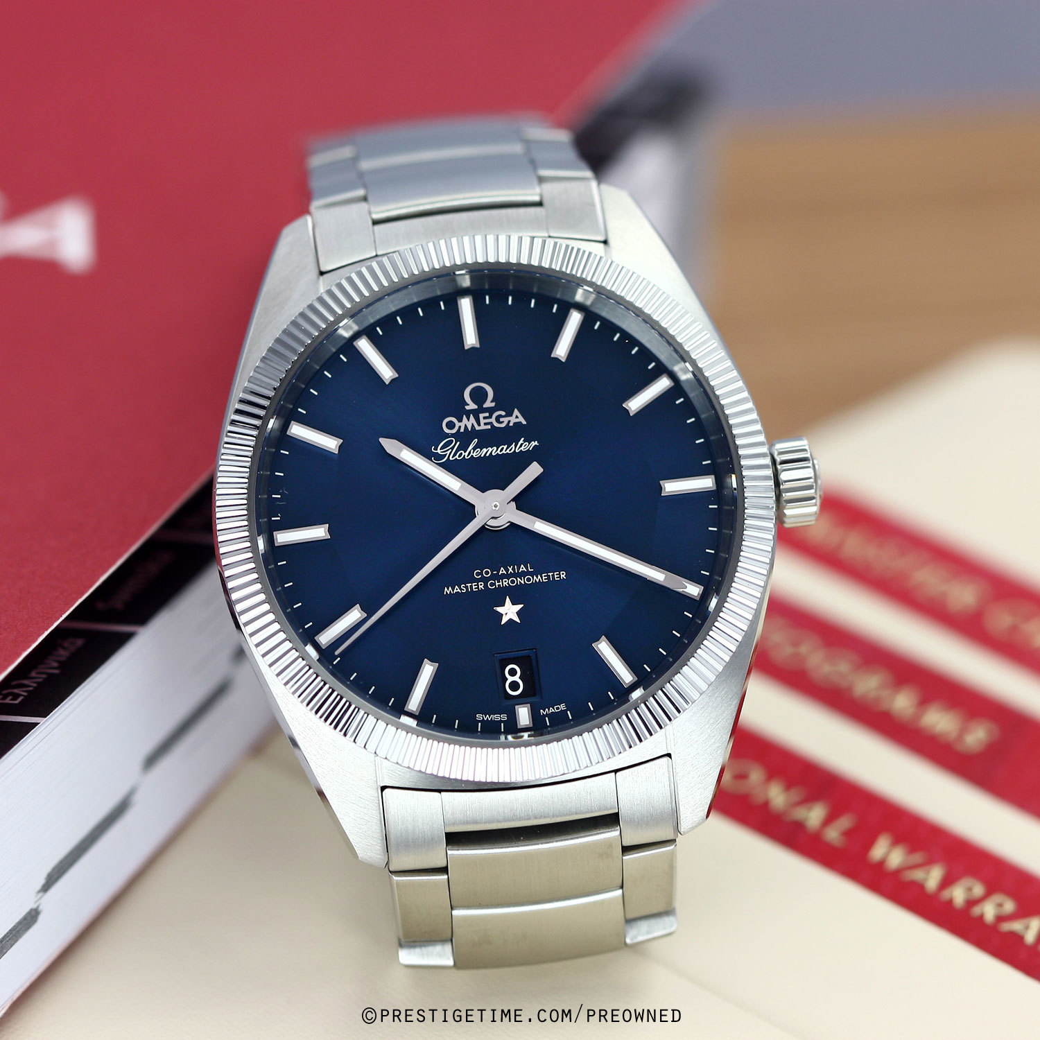 Omega Globemaster Master Chronometer view 4