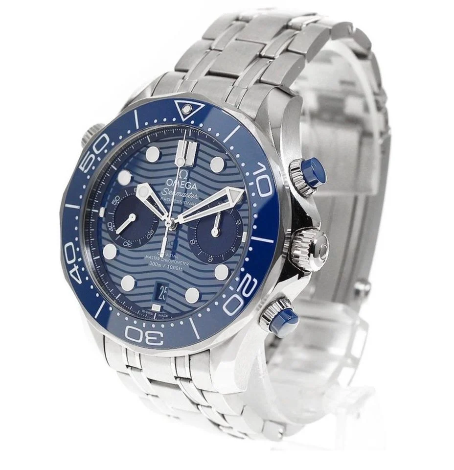 Omega Seamaster Diver 300M Chronograph view 3