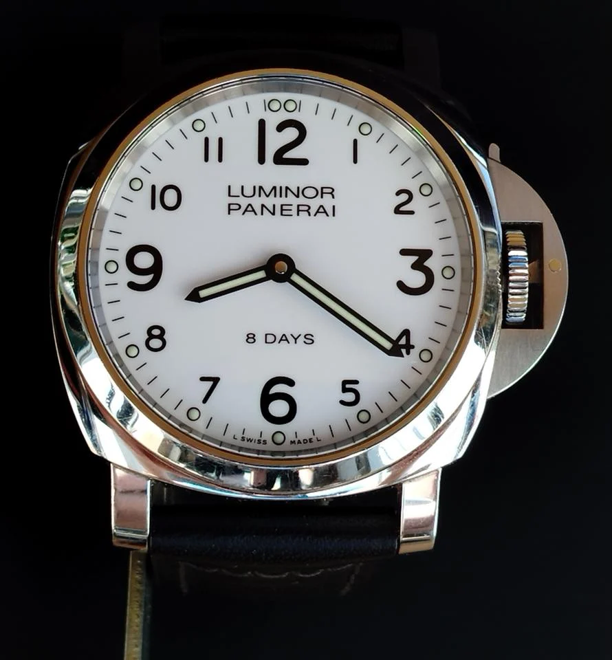 Panerai Luminor Base 8 Days Acciaio view 5