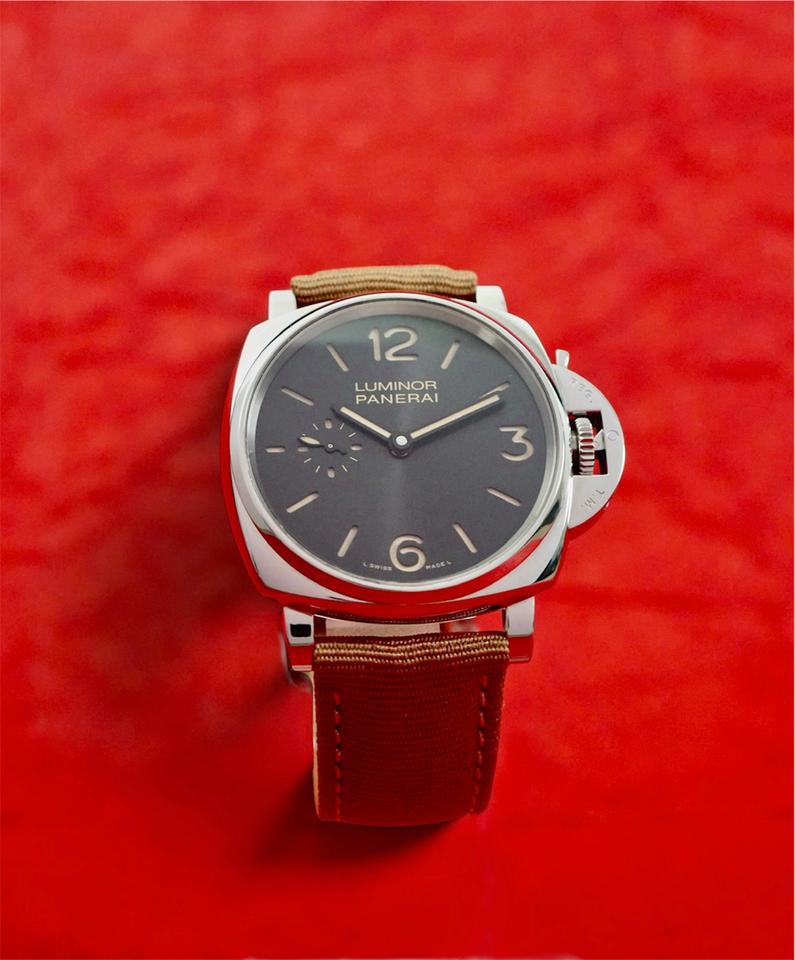 Panerai Luminor Due 3 Days Acciaio view 4