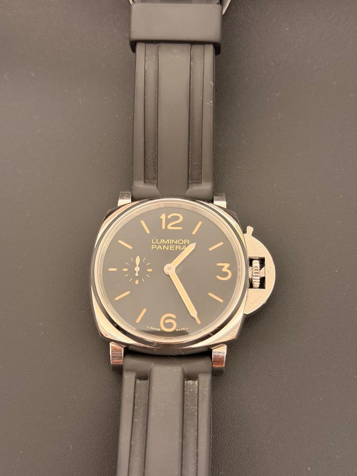 Panerai Luminor Due 3 Days Acciaio view 3