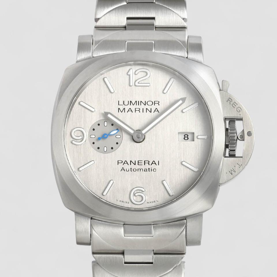 Panerai Luminor Marina view 3