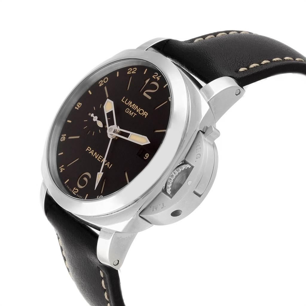 Panerai Luminor 1950 3 Days view 3