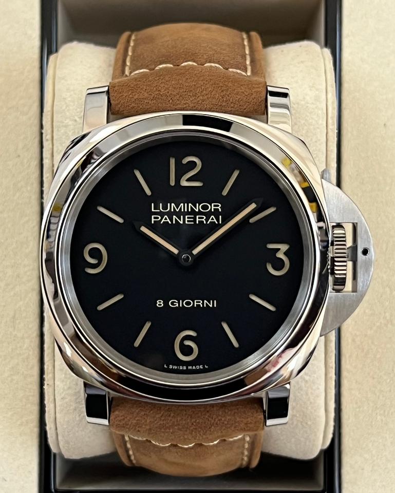 Panerai Luminor Base view 3