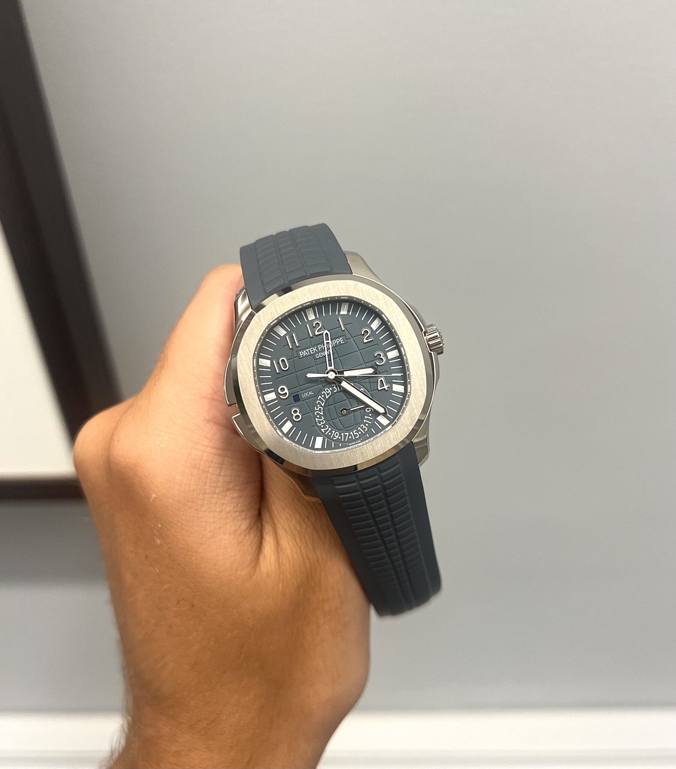 Patek Philippe Aquanaut Travel Time view 3