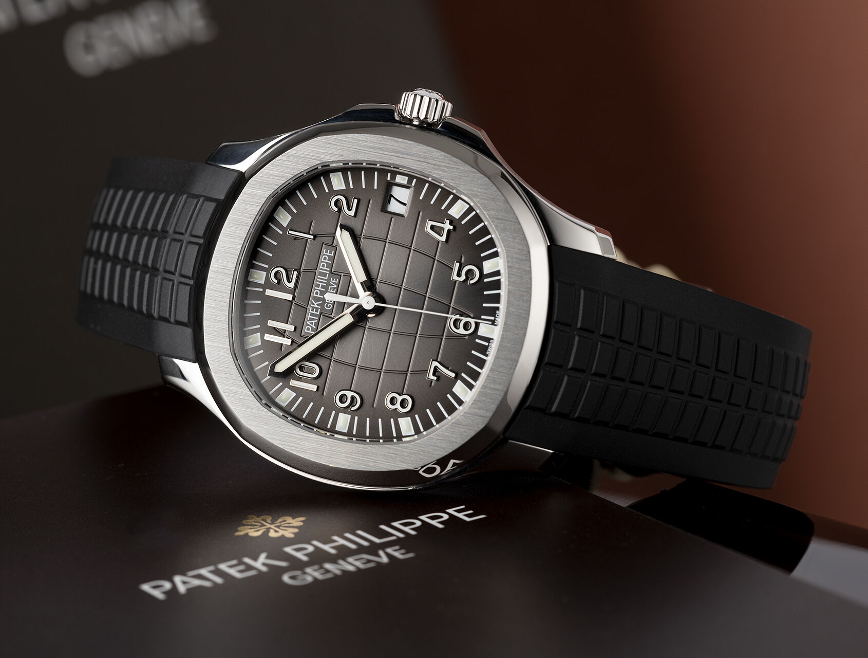 Patek Philippe Aquanaut view 4