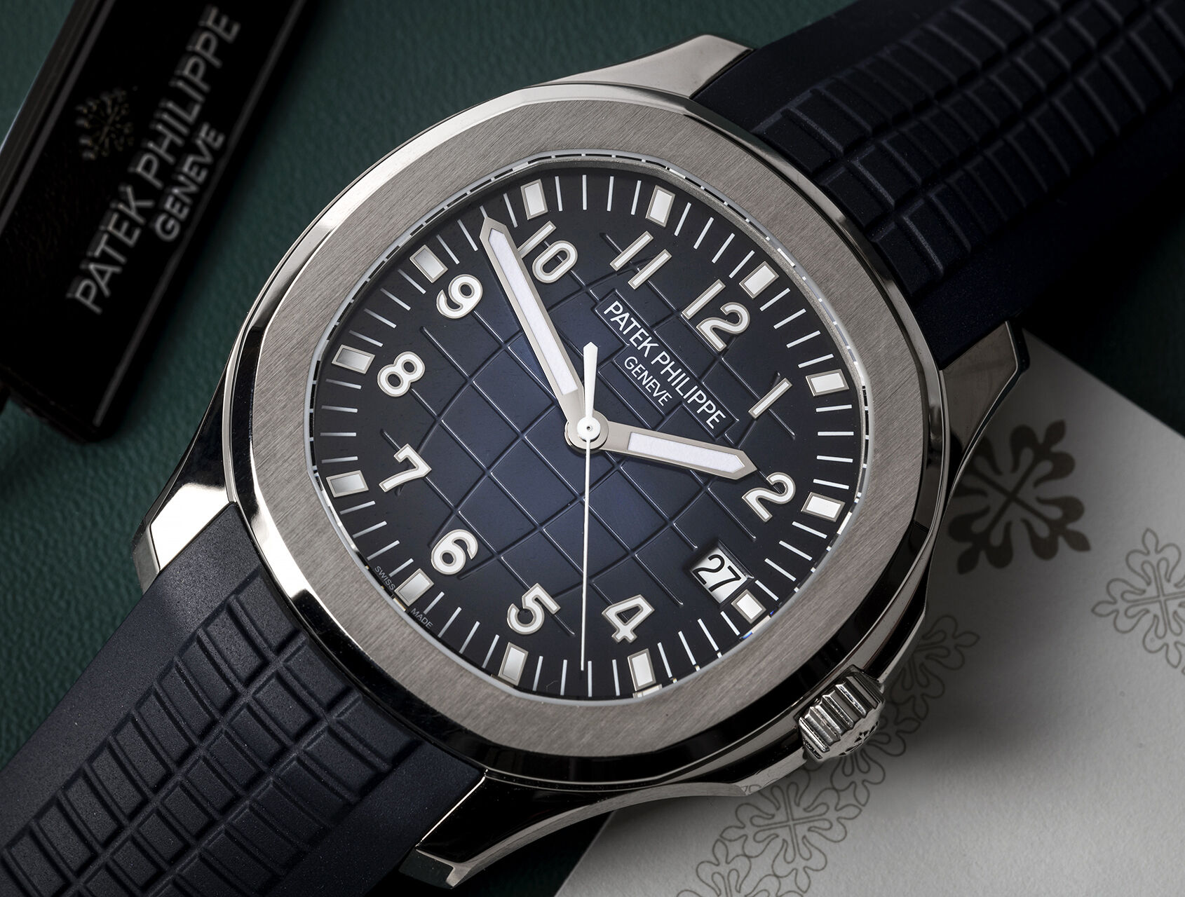 Patek Philippe Aquanaut Jumbo view 5