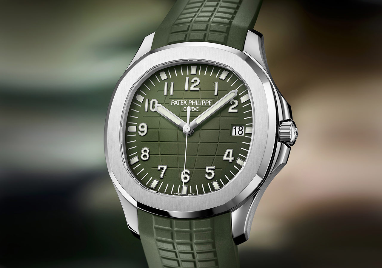 Patek Philippe Aquanaut Jumbo view 3