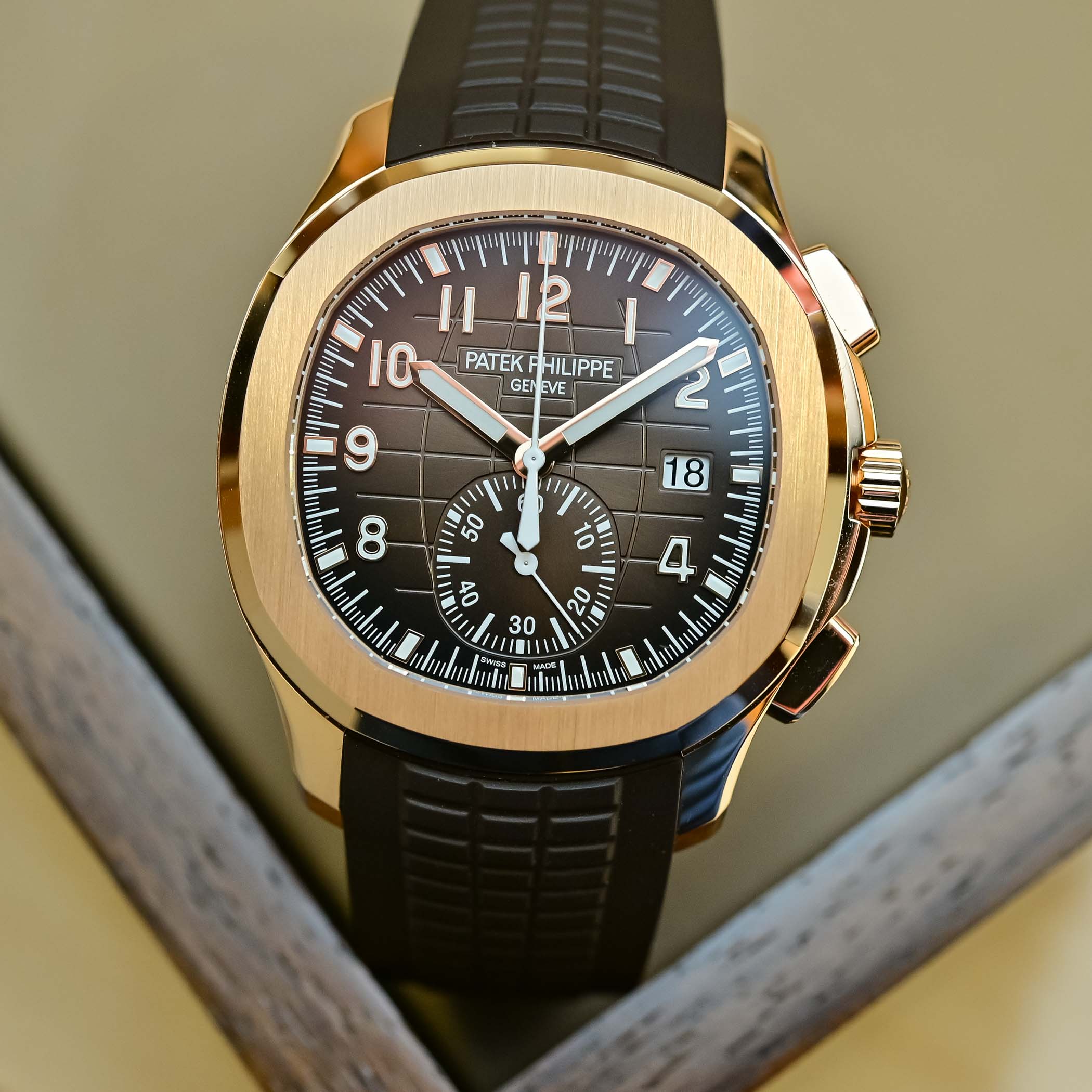 Patek Philippe Aquanaut Chronograph view 4
