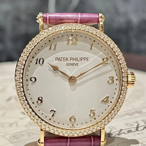Patek Philippe Calatrava view 4