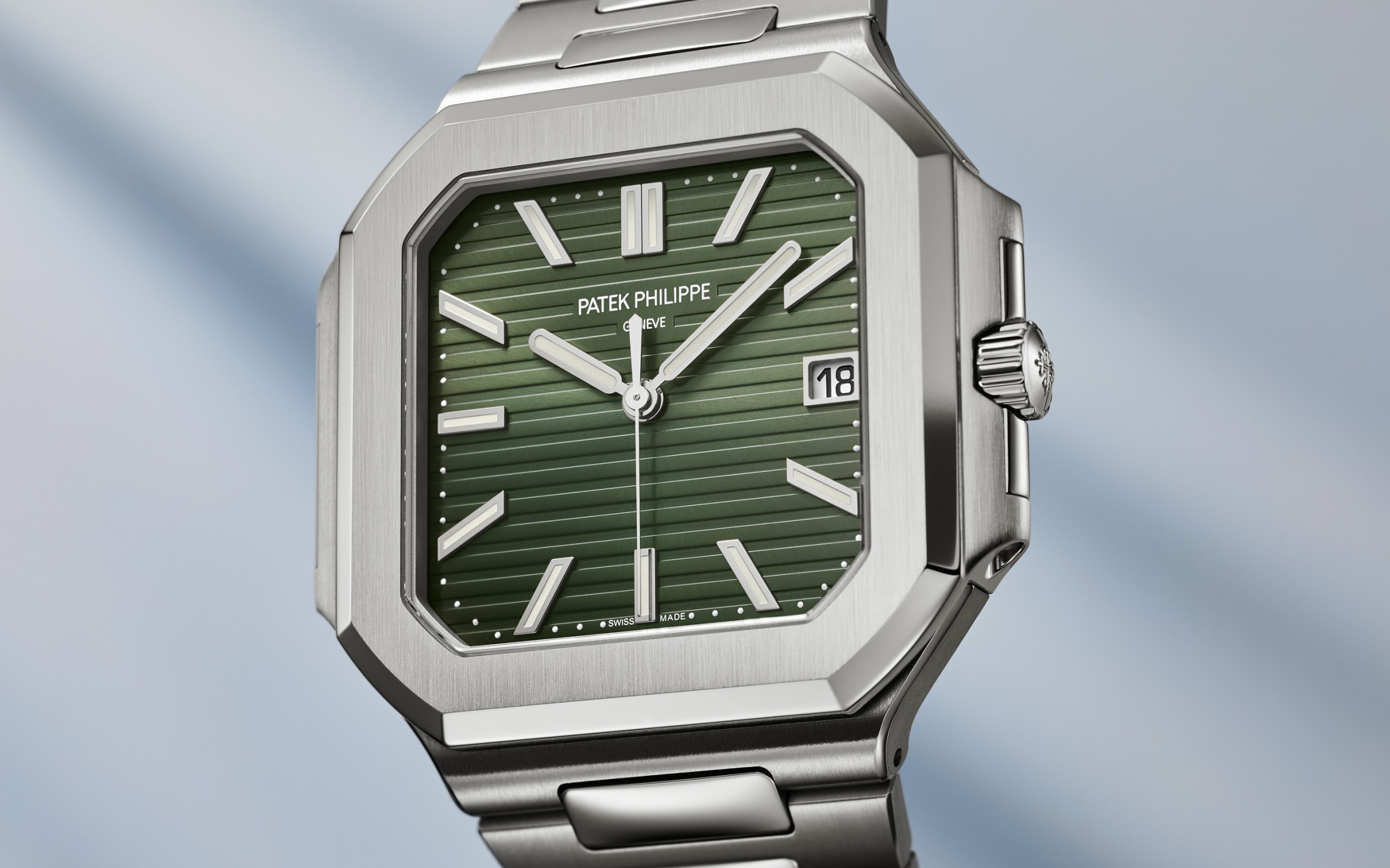 Patek Philippe Cubitus view 5