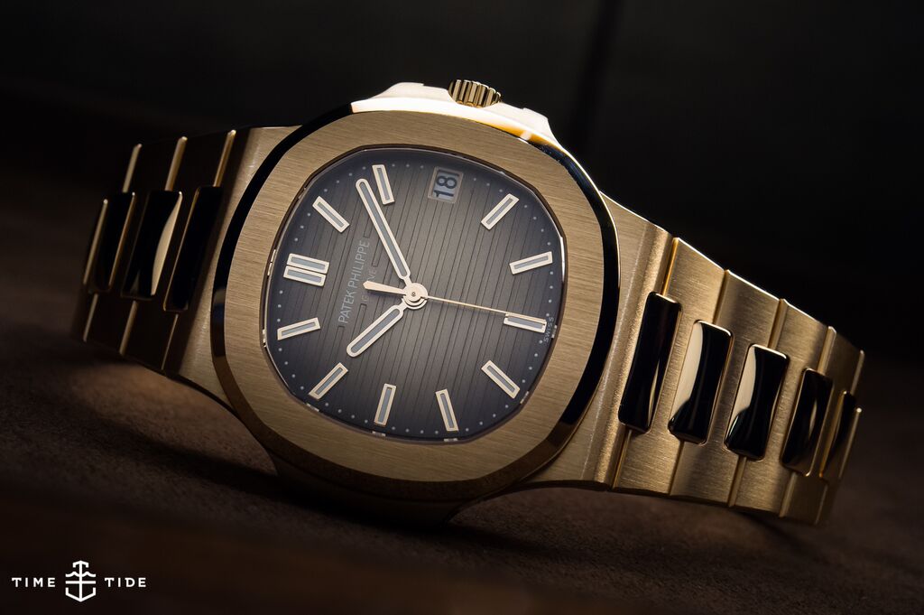 Patek Philippe Nautilus view 3