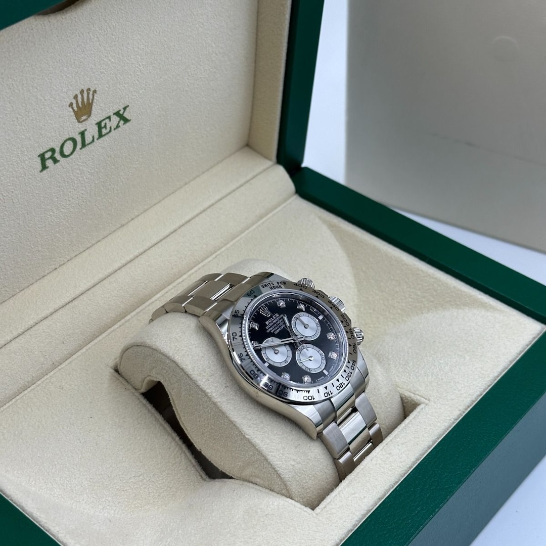 Rolex Cosmograph Daytona view 4