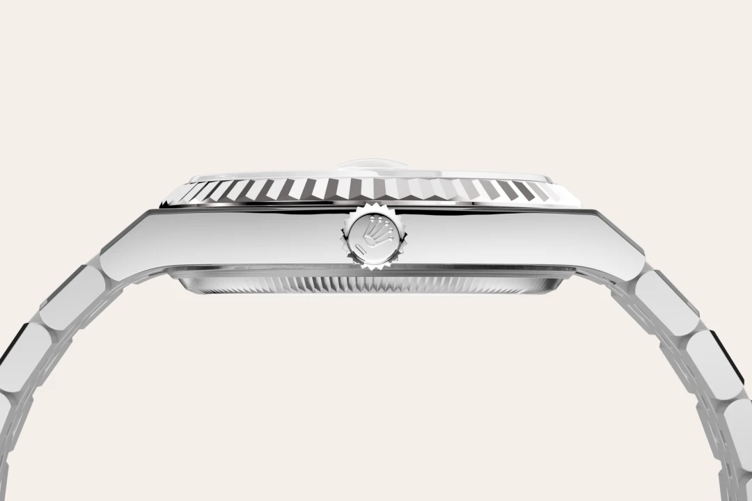 Rolex Land-Dweller 36 view 4