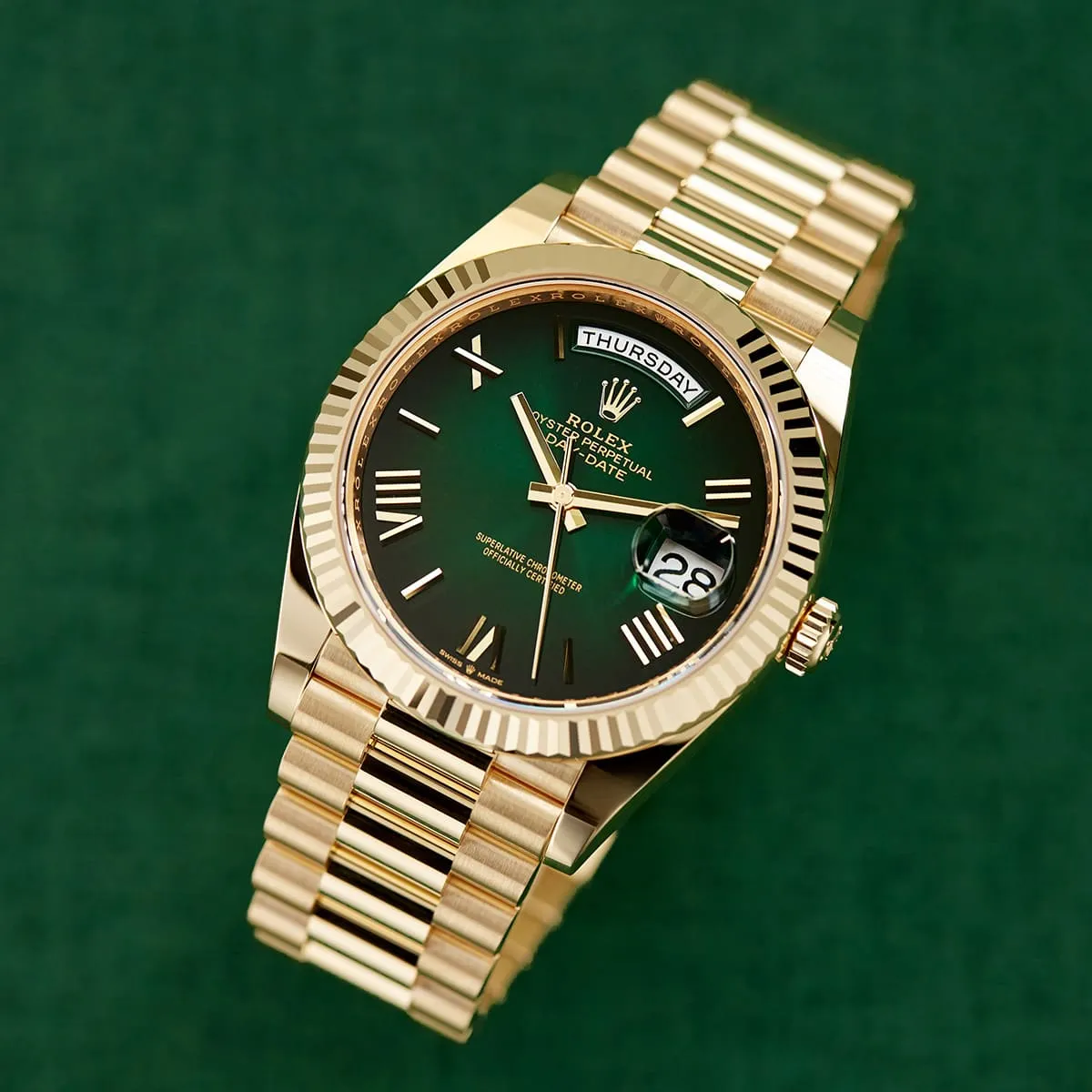 Rolex Day-Date 40 view 4