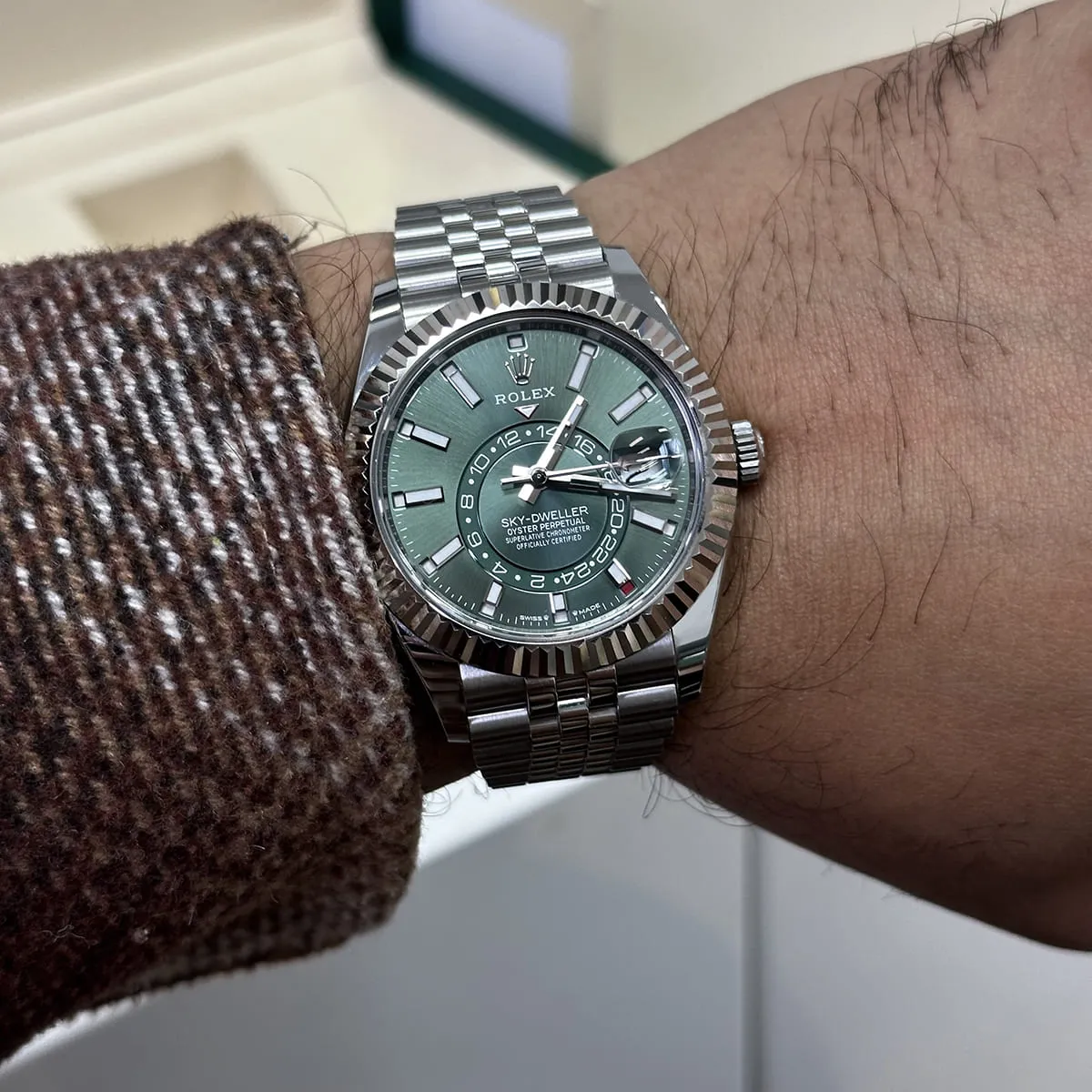 Rolex Sky-Dweller view 5