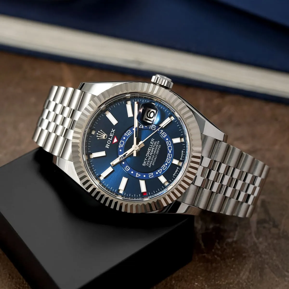 Rolex Sky-Dweller view 5