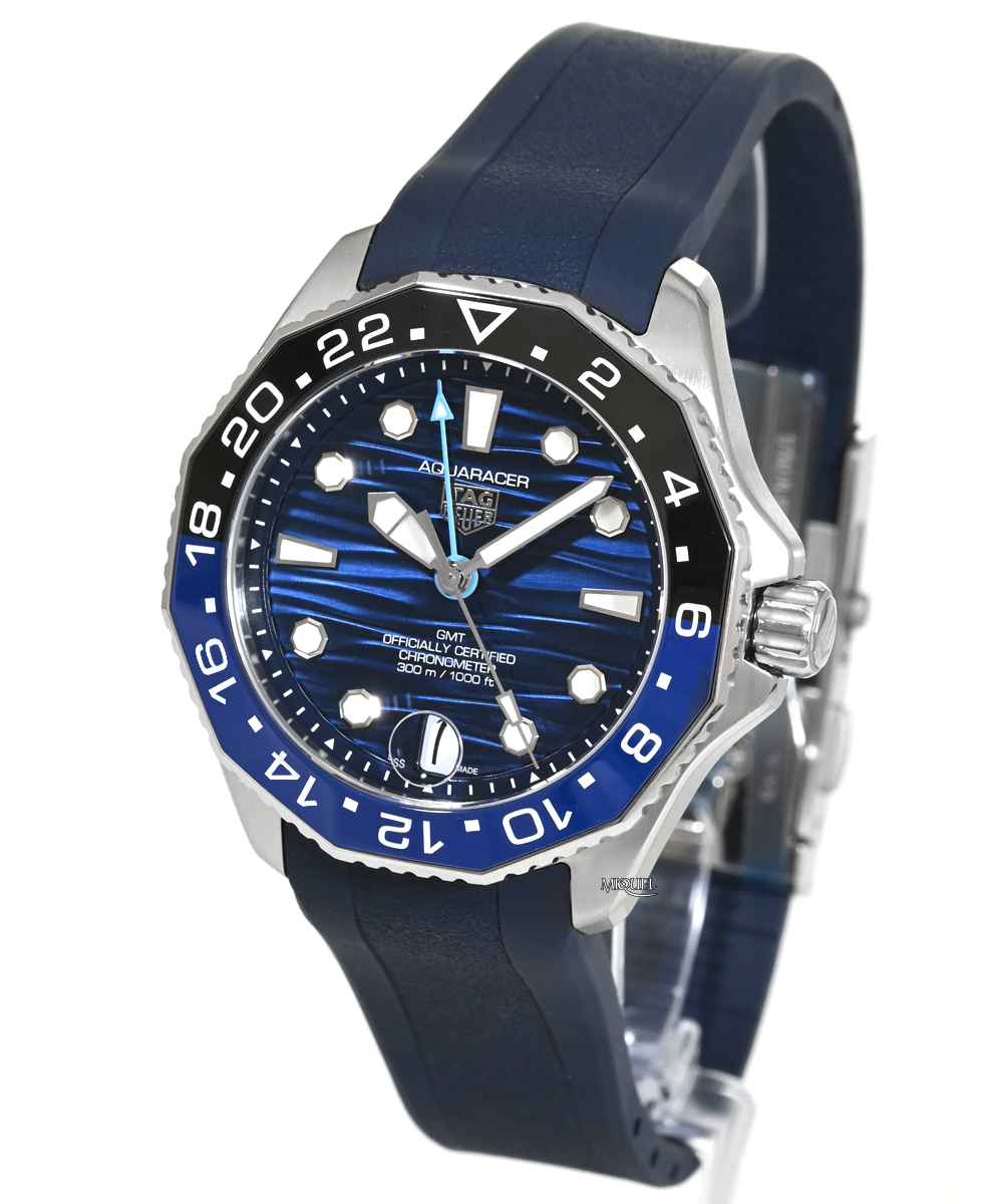 TAG Heuer Aquaracer Professional 300 view 2