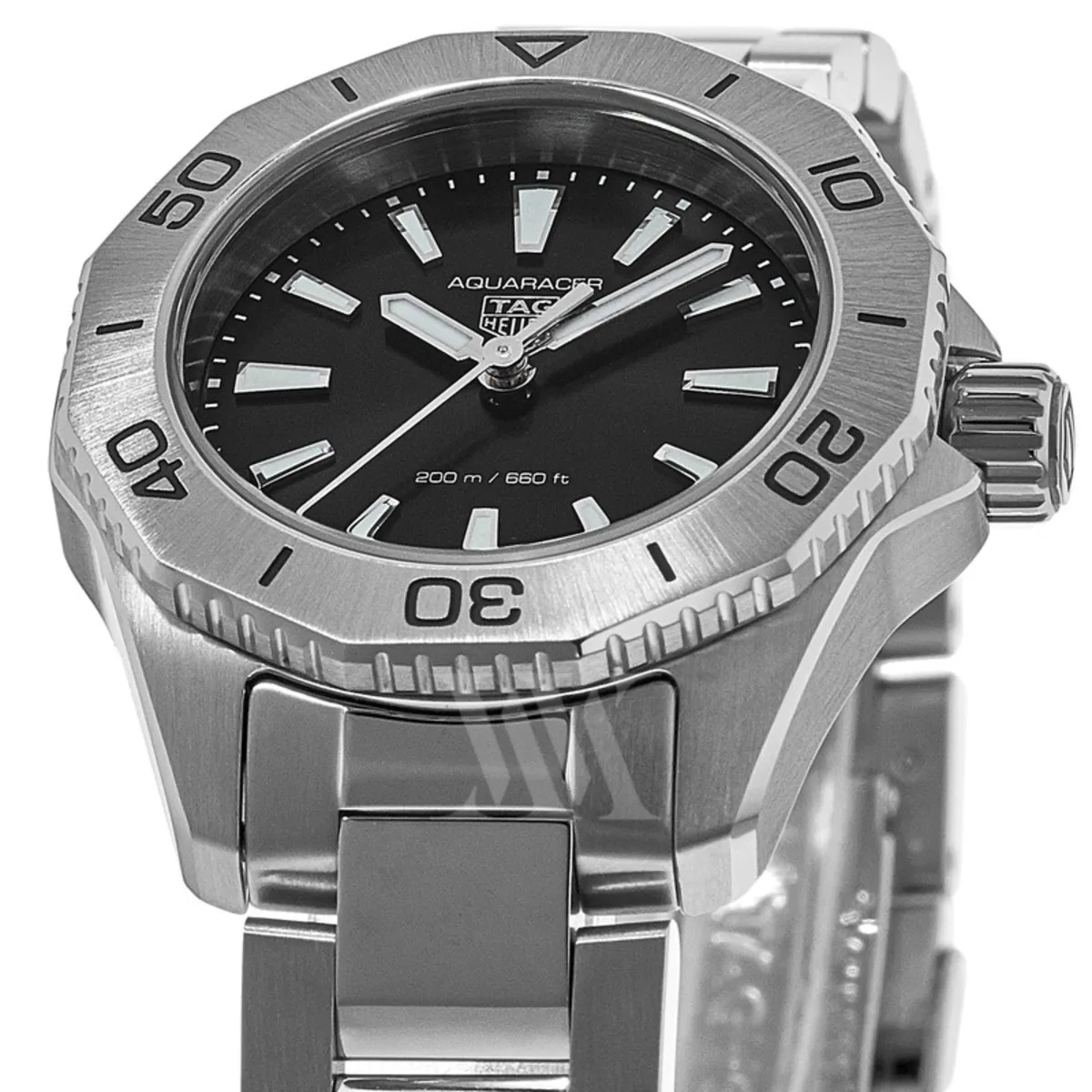 TAG Heuer Aquaracer Professional 200 view 2
