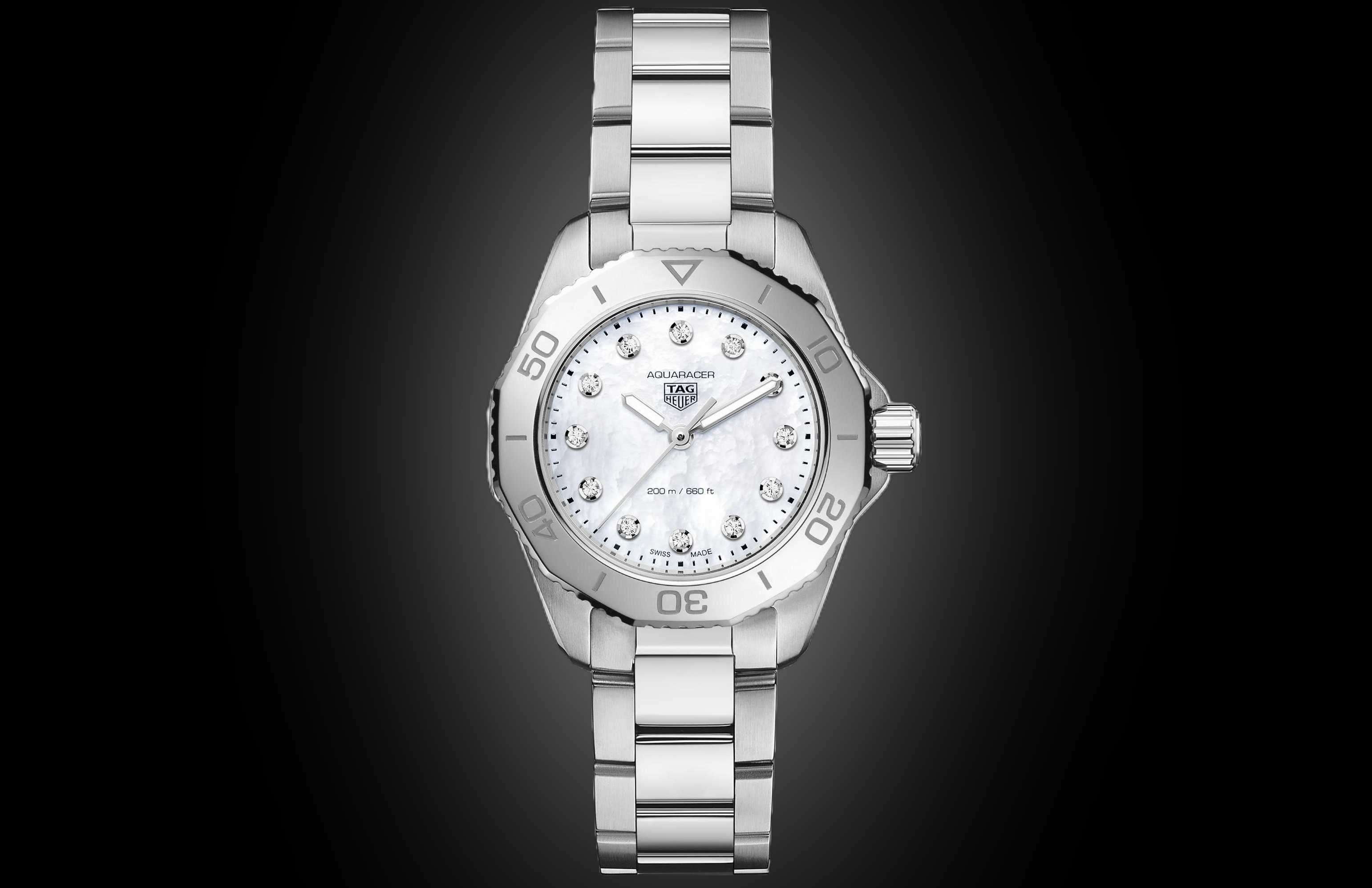 TAG Heuer Aquaracer Professional 200 view 5