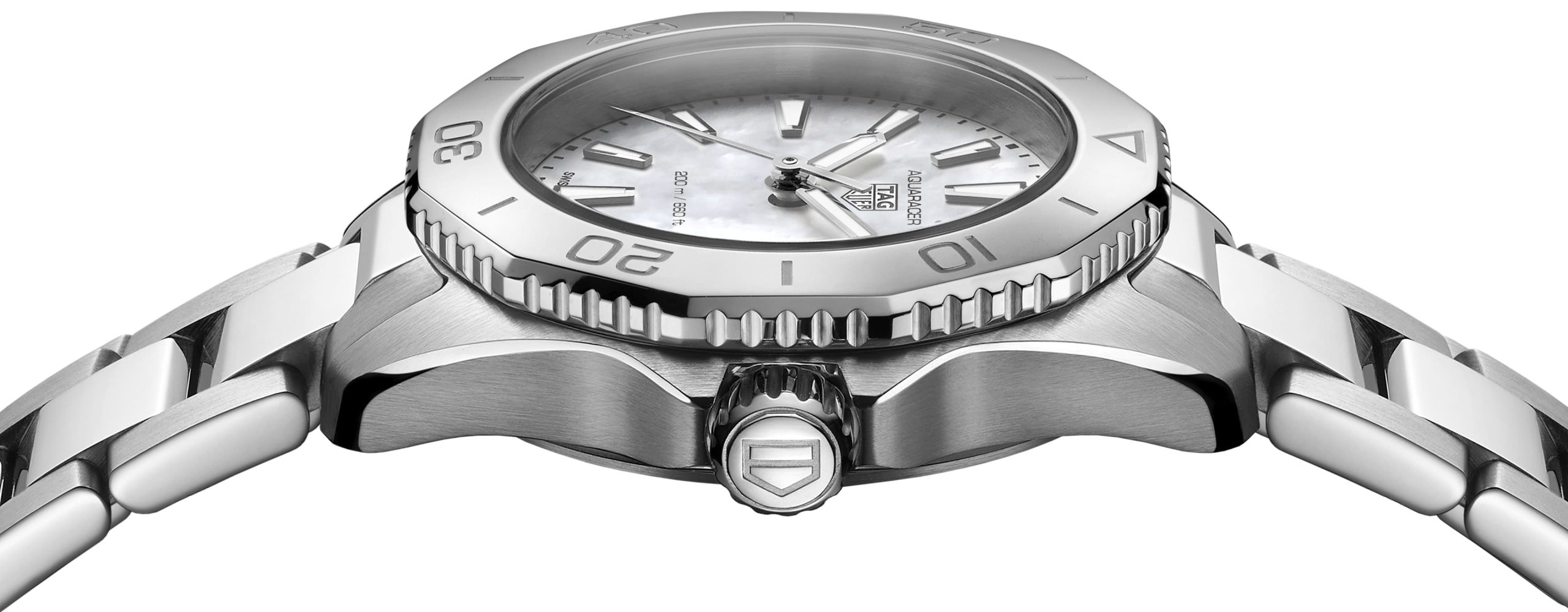 TAG Heuer Aquaracer Professional 200 — alternate view
