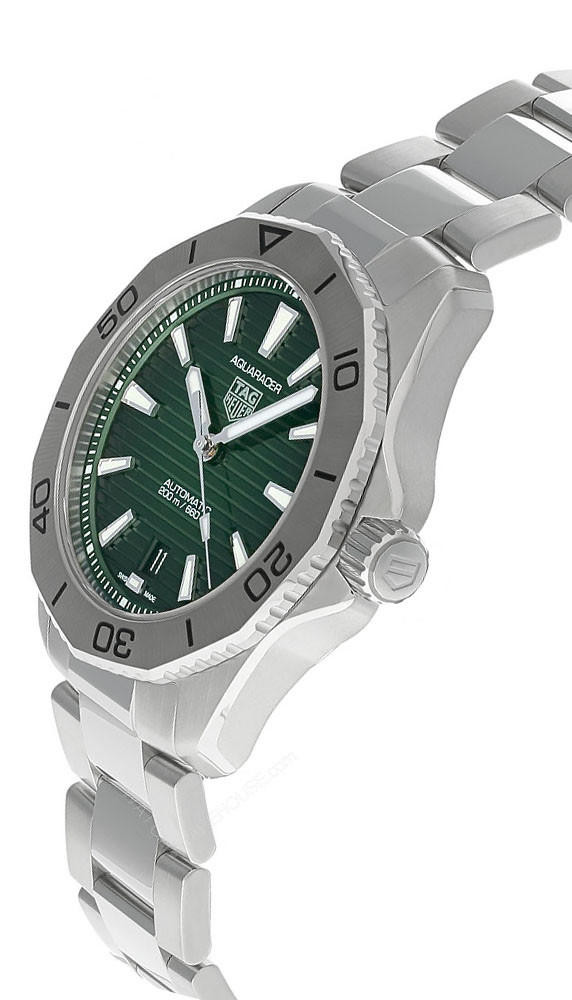 TAG Heuer Aquaracer Professional 300 — alternate view