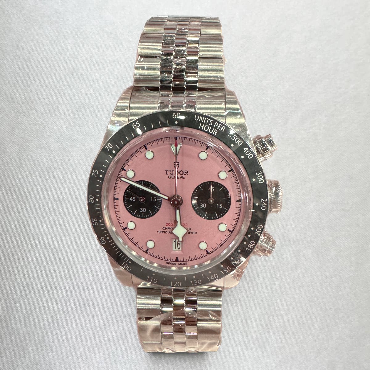 Tudor Black Bay Chrono view 3