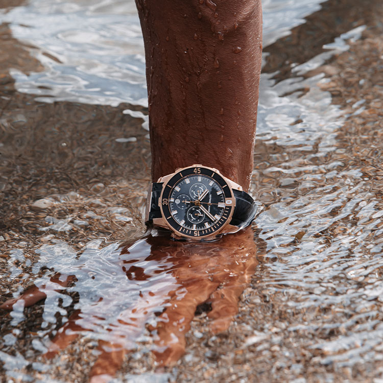 Ulysse Nardin Diver Chronograph view 3